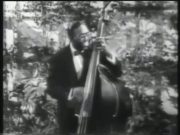 Martha Davis plays „Martha’s Boogie”