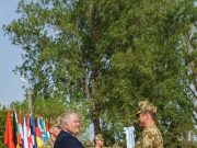 Szentes város és a honvédség érdekében kifejtett önzetlen munkájáért Szirbik Imr…