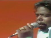Today in 1975: Barry White performs „Can’t Get Enough of Your Love, Babe” on So…