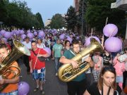 Április 30., Lampionos felvonulás – Szentes, Kossuth u….