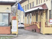 Új sorompós beléptető rendszer lesz a kórházban!…