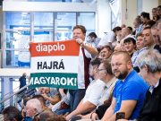 Micsoda meccs! Szép volt, lányok! Ezzel a 2020. február 25-én készült képpel g…