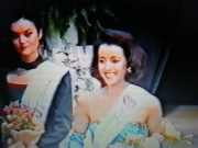 Kardok, pofonok, szép lányok a színpadon…