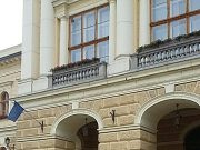 Várjuk a Szevasz előadását a szentesi Könyvfesztivál záróestjén….