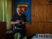 A Veszprémi Rendőrkapitányság munkatársa, Pintér József rendőr főtörzszászlós ta…