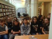 Mi is a hangoskönyvtár??? Ők már tudják . Rendhagyó óra nálunk!…