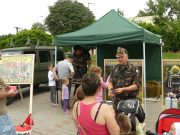 Katonák a gyereknapon…