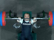 Elszántan készül a paralimpiára…