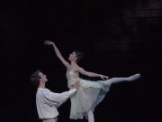 A stunning Pas de deux from The Royal Ballet’s Romeo and Juliet, performed by …