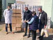 Higiéniai termékeket adott át az önkormányzat a kórháznak…