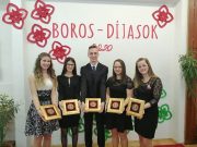 Rendhagyó díjátadó…