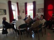 Megkezdődött a Gondolkodók klubja mai összejövetele!…