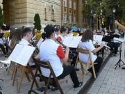 Részlet a mai fúvószenekari találkozóból! Szentes Város Fúvószenekara előadásába…