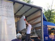 Egy kamion segédeszköz adomány a Parkerdő Otthonnak…