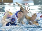 Tavaszi fáradtság a medencében…