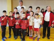 Tizenkét érmet hozott a télapó…