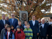 Olimpiai bajnok birkózók emlékművét leplezték le…