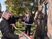 Felavatták az új 56-os emlékművet…