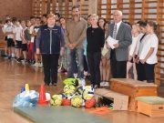 Tekerj a sereggel…