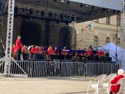 Éssssss……elkezdődött!…