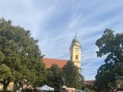 A Kossuth téren már nagy a készülődés :)…