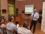 Vár a múzeum és a Fridrich SZELFIrda…