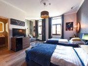 Megnyílt a Chicago Vendégház…