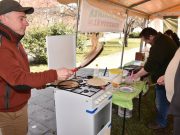 Jótékonysági sütkérezés a Karneválon…