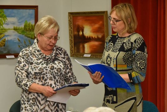 Rotary felolvasóest a könyvtárban…