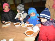 Meleg ételosztás Szentesen…