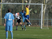 Pontot mentettek az éllovas otthonában…