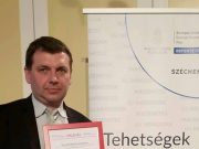 A diákság szolgálatában a gimnázium…