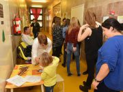 Ünnepi díszbe öltöztették a gyerekosztályt…