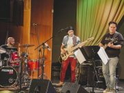 Telt ház előtt varázsolt a Balkan Union…