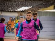 Idegenben nem megy…