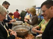 A Szentesi Élet törődést ad ajándékba…