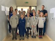 Cikluszáró versenyek előtt a Városi Úszó Club fiataljai…