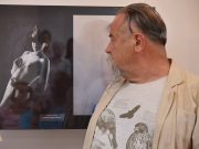 Ledér testek csodálata…