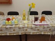 Mindenkit szeretettel várunk a Gôlyás Házba kézműveskedésre és forrò teára!…