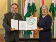 Minősített Könyvtár címet kapott a szentesi intézmény…