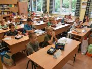 Népszerű a két tanítási nyelvű képzés a Deákban…