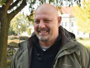 Senkit sem hagynak fedél nélkül…