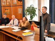 Fórum a Kurca parti sétányról…