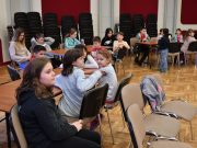 Ismerkedéssel és csapatépítő feladatokkal indult a téli napközi…