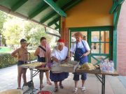 Nem csak egy tál dödölle fogyott a strandon…