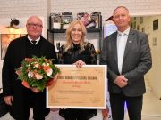 Szentes város tiszteletbeli polgára Dancsó Erika…