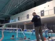 Új évet! Jó szurkolást!Ideje lemenni az uszodába Bár az első hazai OB1-es csatár…