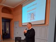 Bocskay István előadása a Szecessziòs Hâzban. :)…