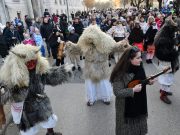 Képek a Télbúcsúztató menetről és a tűzgyújtásról…