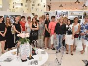 Nyolc hölgy varázslatos átalakulása…